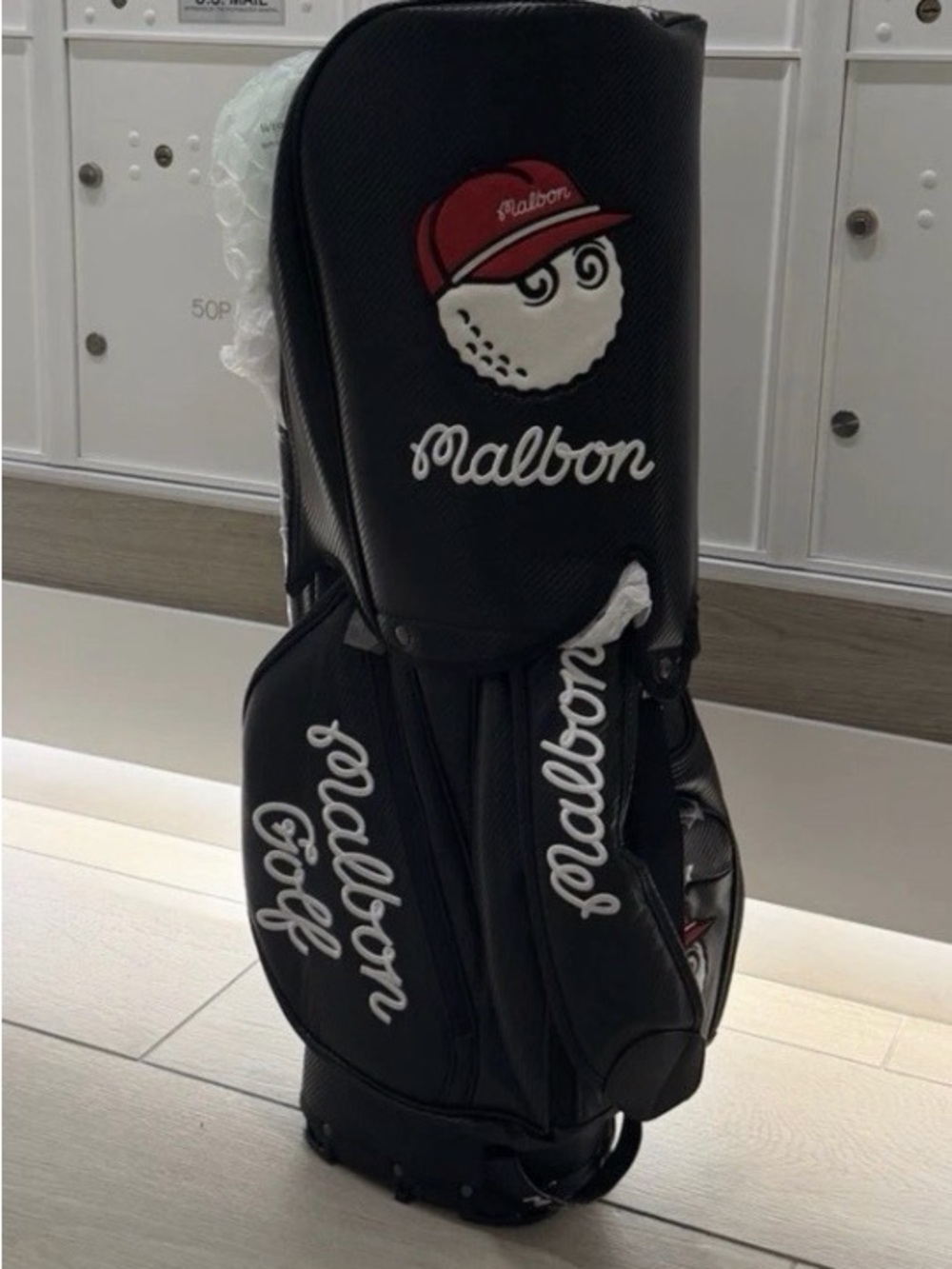 MALBON Black Stand Golf Bag with magnetic pocket and umbrella holder